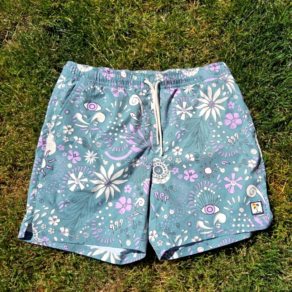 Marine Layer Floral Swim Trunks (Medium) - Made in the USA - Blue 6"